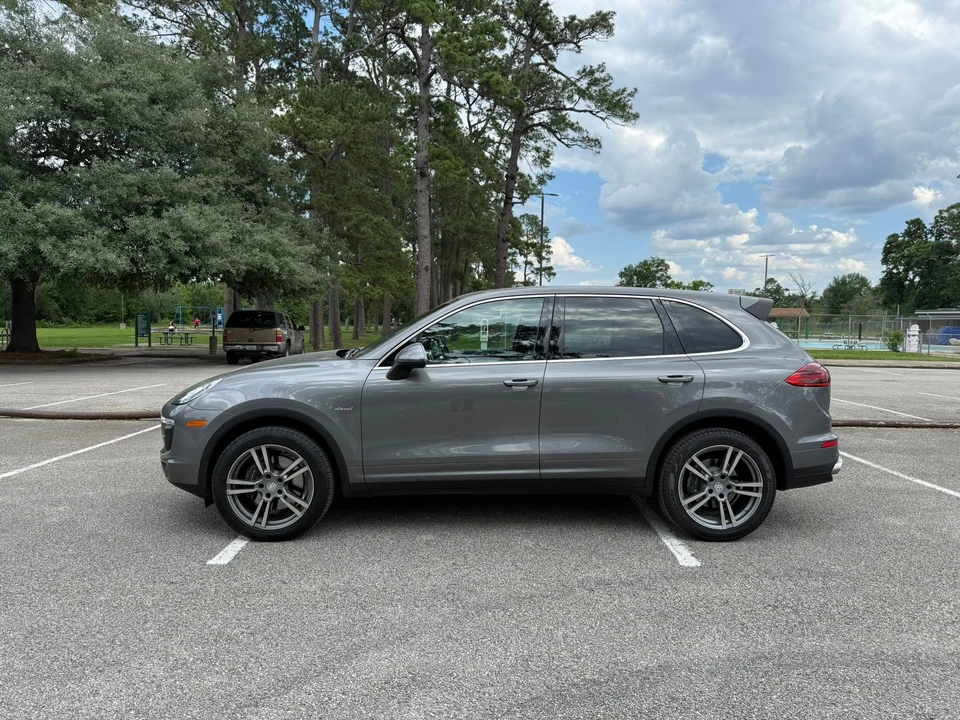 2015 Porsche 958 Cayenne Diesel - Image 5 of 17