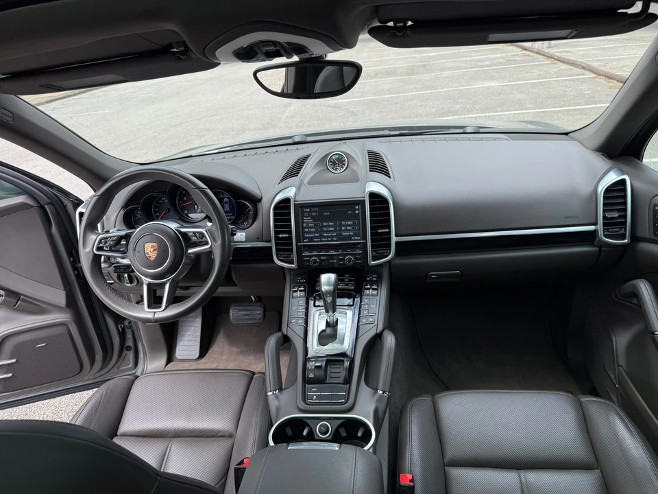 2015 Porsche 958 Cayenne Diesel - Image 3 of 17