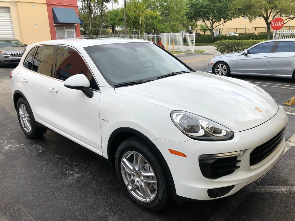 2015 Porsche 958 Cayenne Diesel - Image 4 of 15