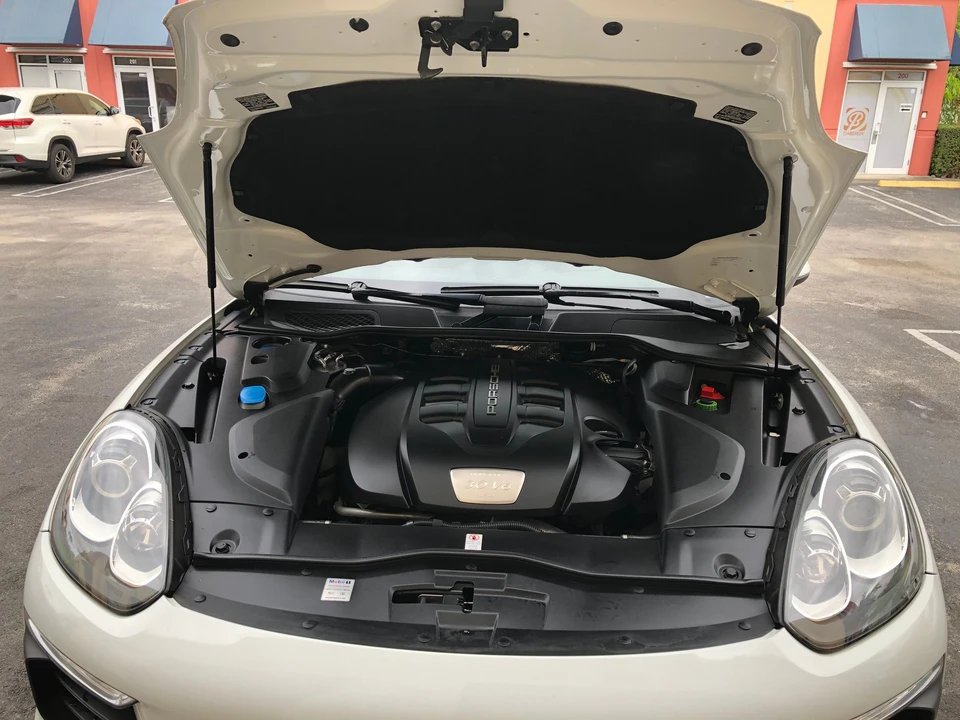 2015 Porsche 958 Cayenne Diesel - Image 12 of 15