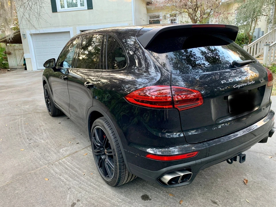 2015 Porsche 958 Cayenne Turbo - Image 6 of 11