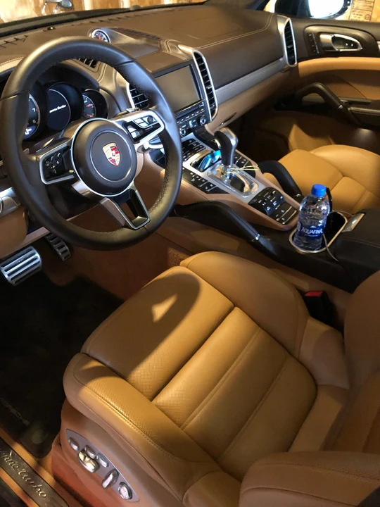 2015 Porsche 958 Cayenne Turbo - Image 6 of 7