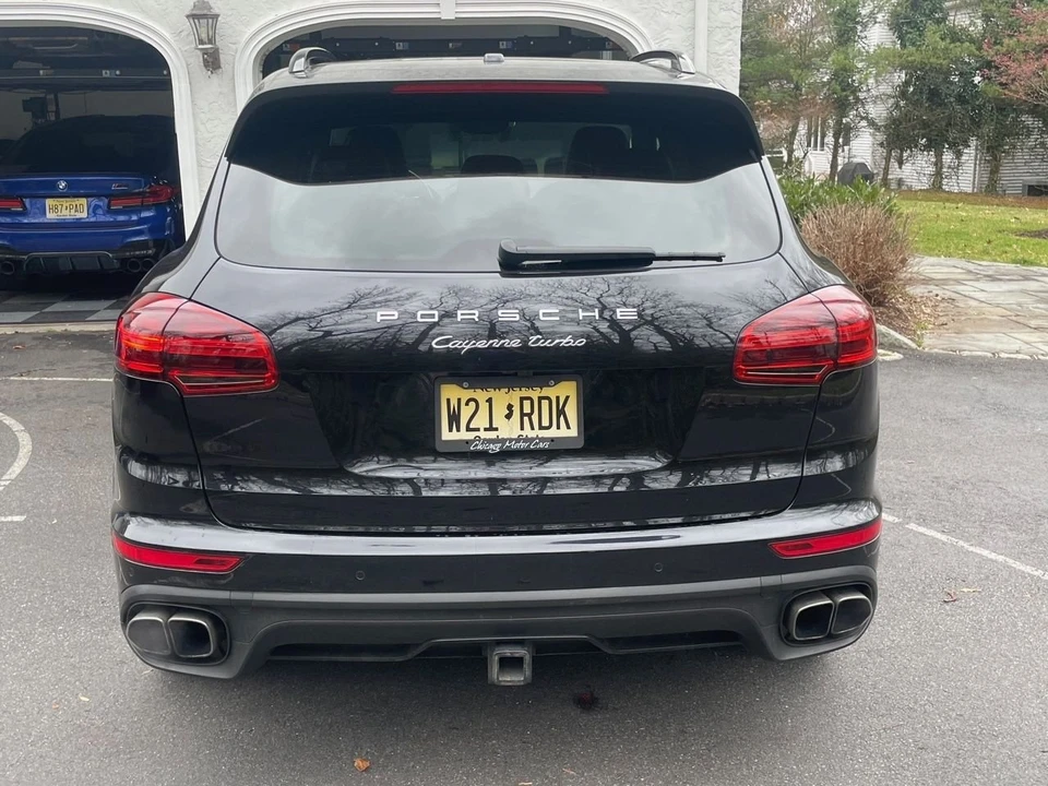 2015 Porsche 958 Cayenne Turbo - Image 3 of 13