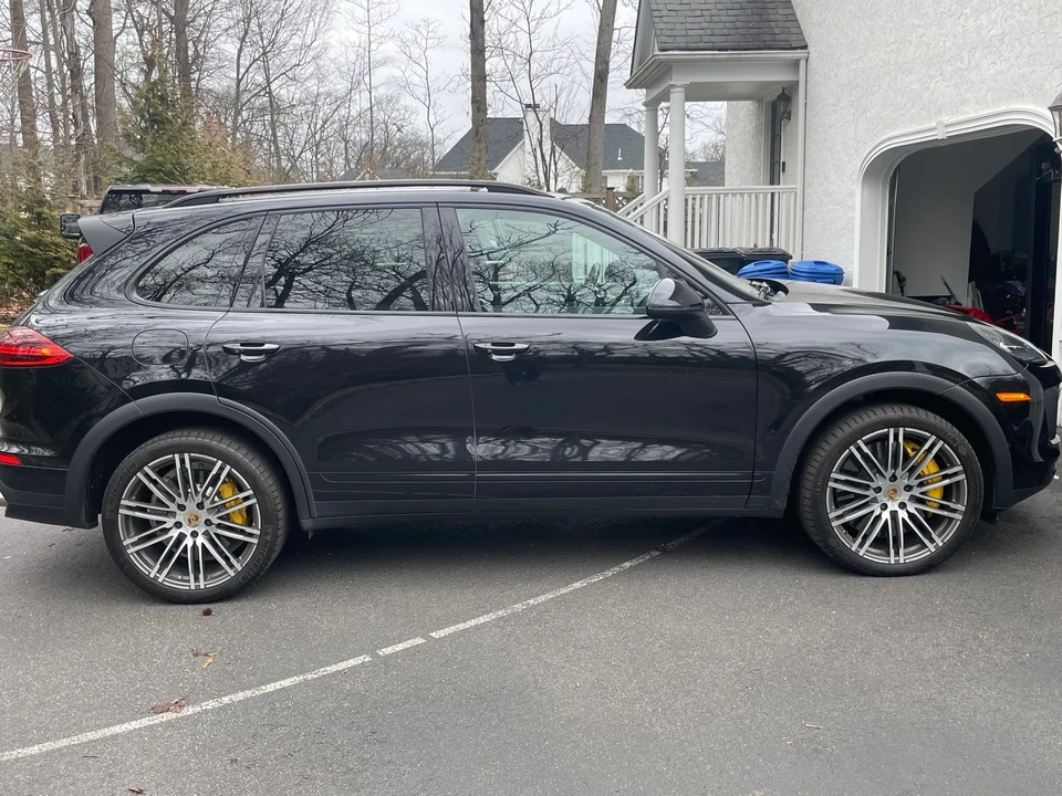 2015 Porsche 958 Cayenne Turbo - Image 5 of 13