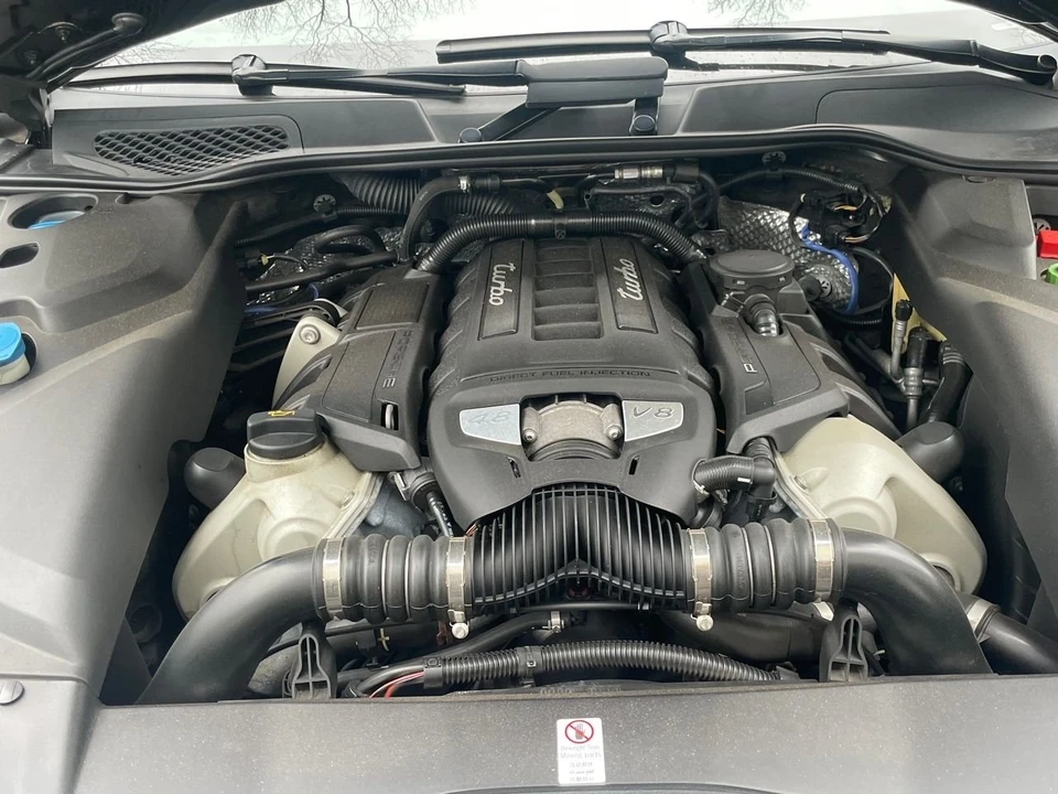 2015 Porsche 958 Cayenne Turbo - Image 13 of 13
