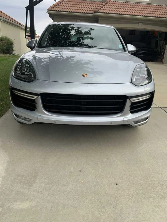 2015 Porsche 958 Cayenne Turbo - Image 2 of 18