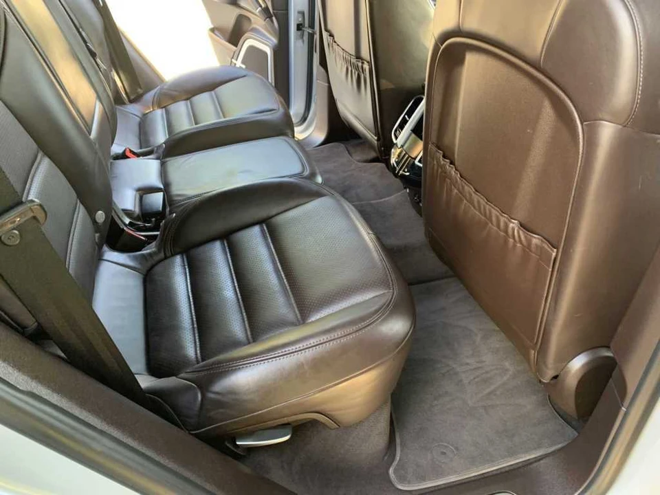 2015 Porsche 958 Cayenne Turbo - Image 3 of 18