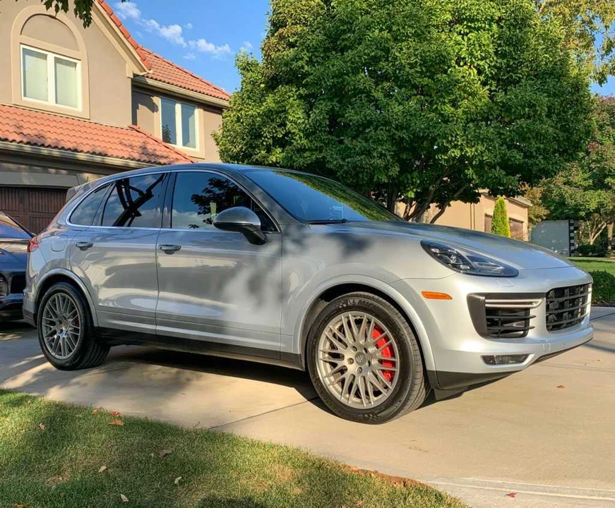 2015 Porsche 958 Cayenne Turbo - Image 7 of 18