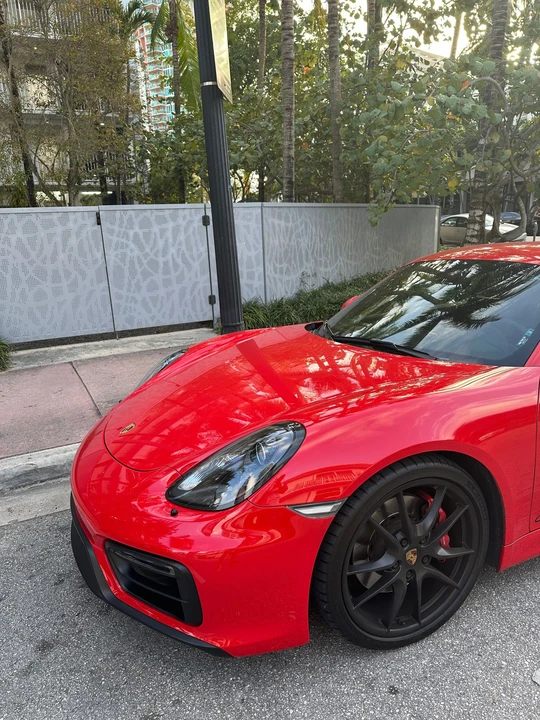 2015 Porsche 981 Cayman GTS - Image 7 of 16