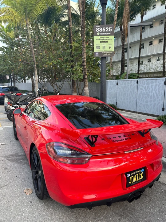 2015 Porsche 981 Cayman GTS - Image 6 of 16