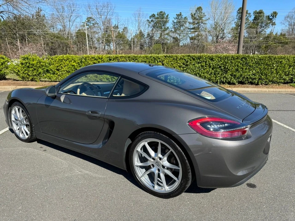 2015 Porsche 981 Cayman - Image 5 of 19