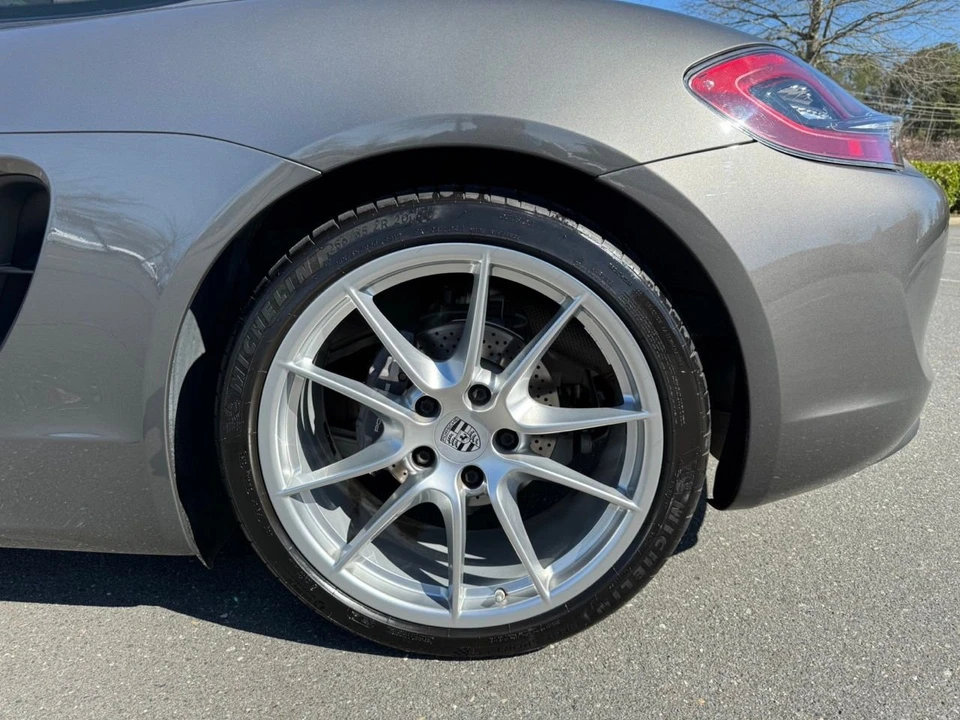 2015 Porsche 981 Cayman - Image 9 of 19