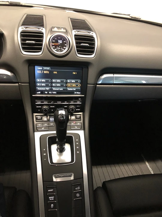 2015 Porsche 981 Cayman - Image 7 of 11