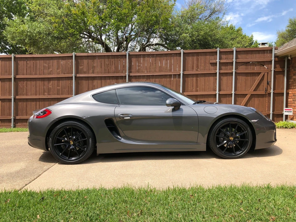2015 Porsche 981 Cayman - Image 8 of 11