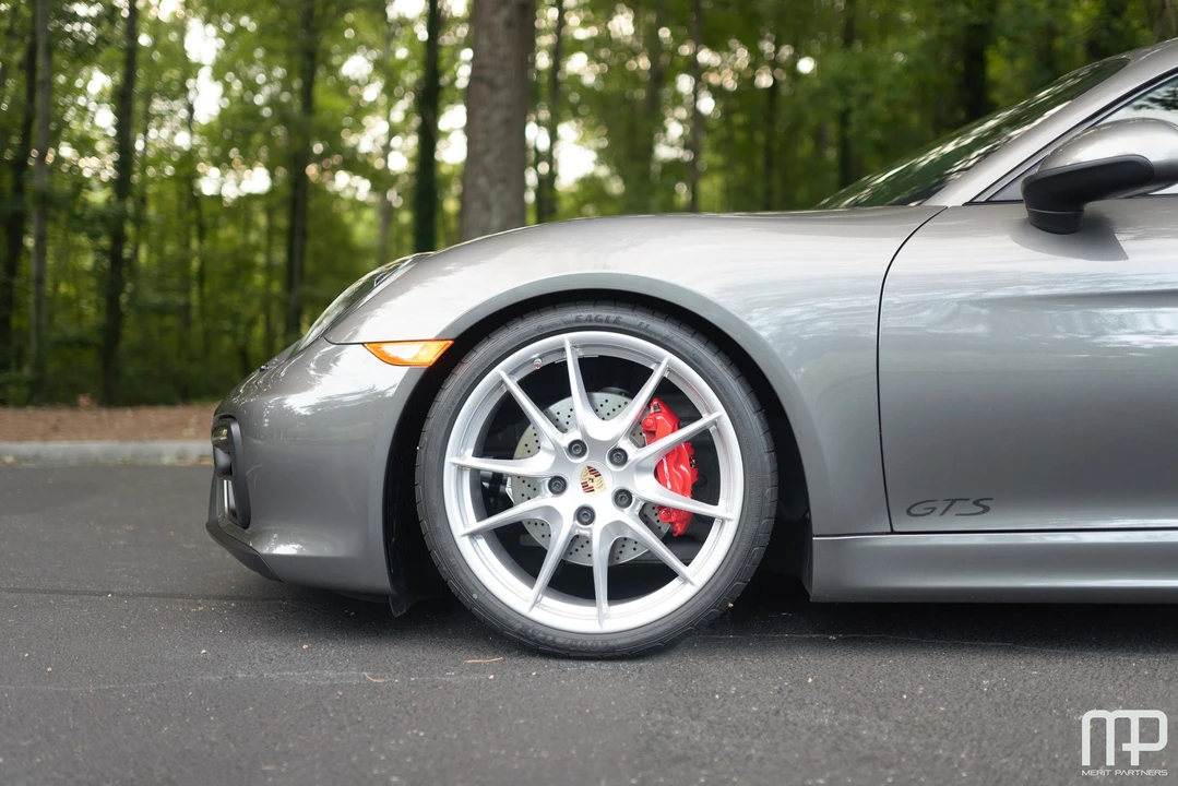 2015 Porsche 981 Cayman GTS - Image 9 of 20