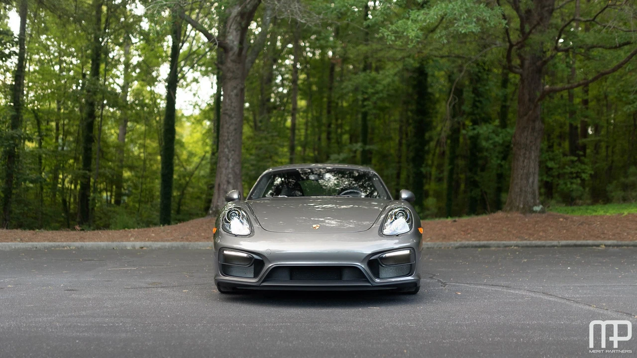 2015 Porsche 981 Cayman GTS - Image 12 of 20