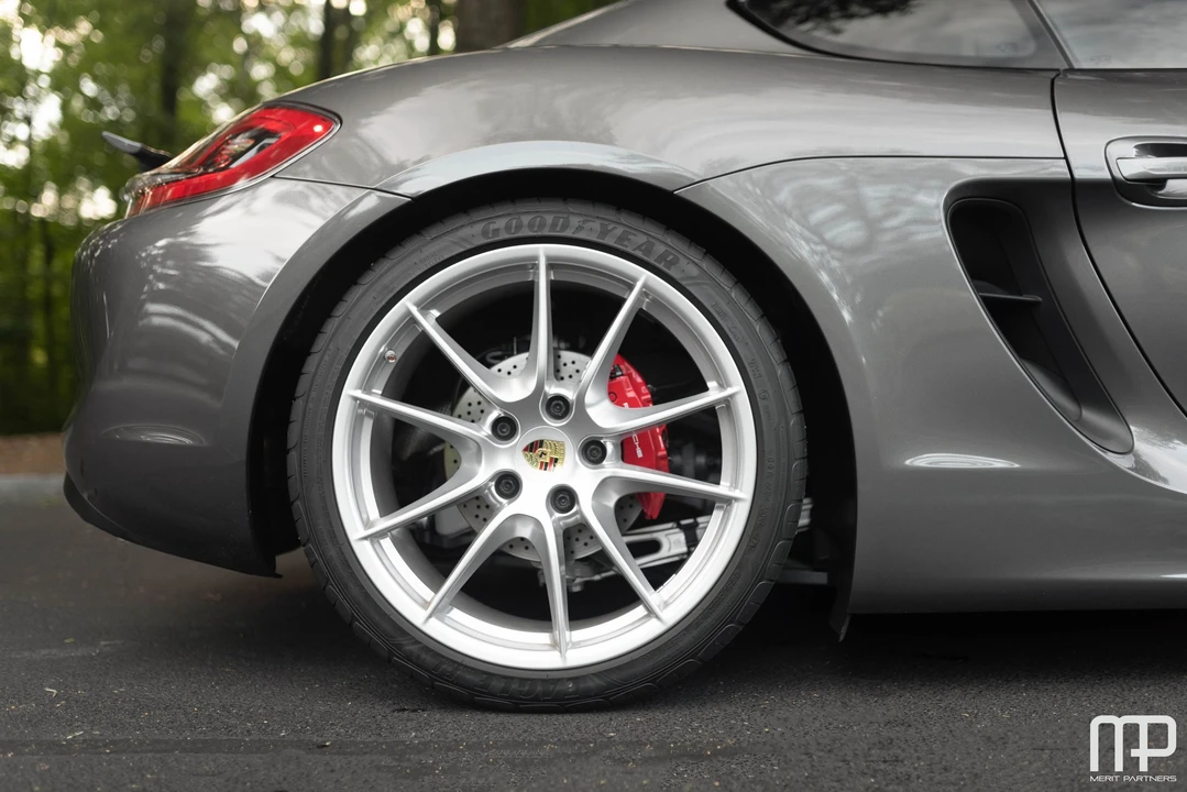 2015 Porsche 981 Cayman GTS - Image 4 of 20