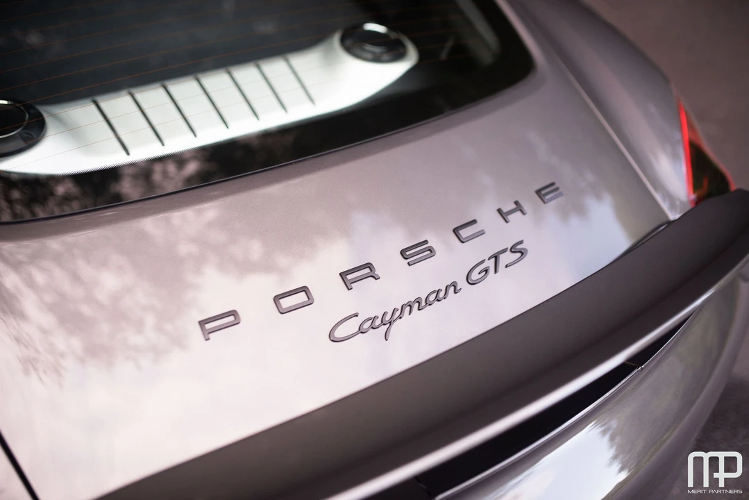 2015 Porsche 981 Cayman GTS - Image 7 of 20