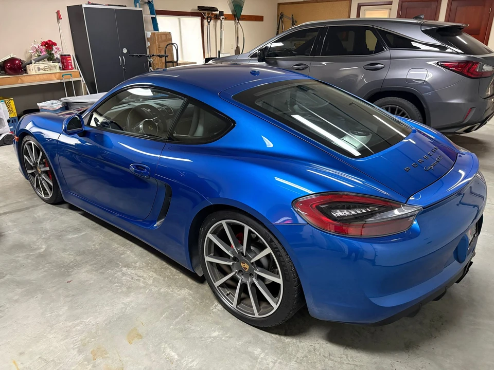 2015 Porsche 981 Cayman GTS - Image 2 of 13
