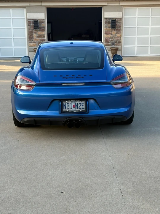 2015 Porsche 981 Cayman GTS - Image 8 of 13