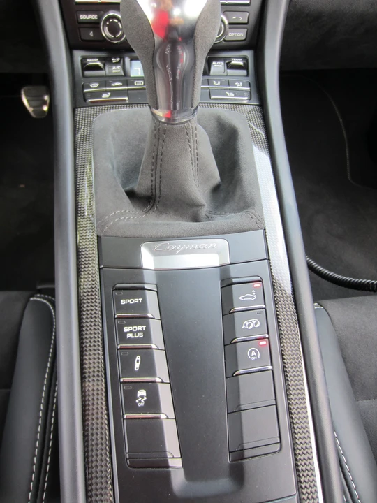 2015 Porsche 981 Cayman GTS - Image 5 of 14