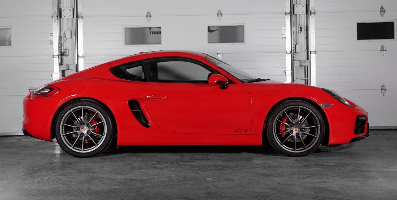 2015 Porsche 718 Cayman GTS - Image 16 of 19