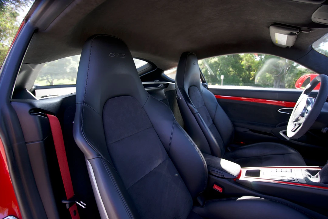 2015 Porsche 718 Cayman GTS - Image 10 of 19