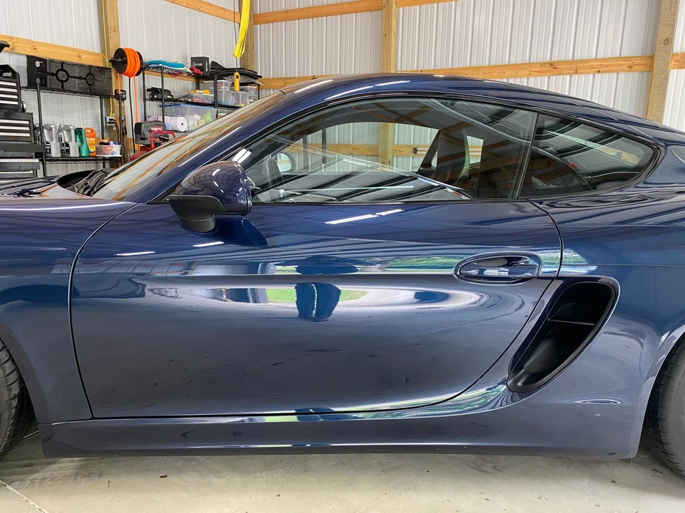 2015 Porsche 981 Cayman GTS - Image 19 of 31