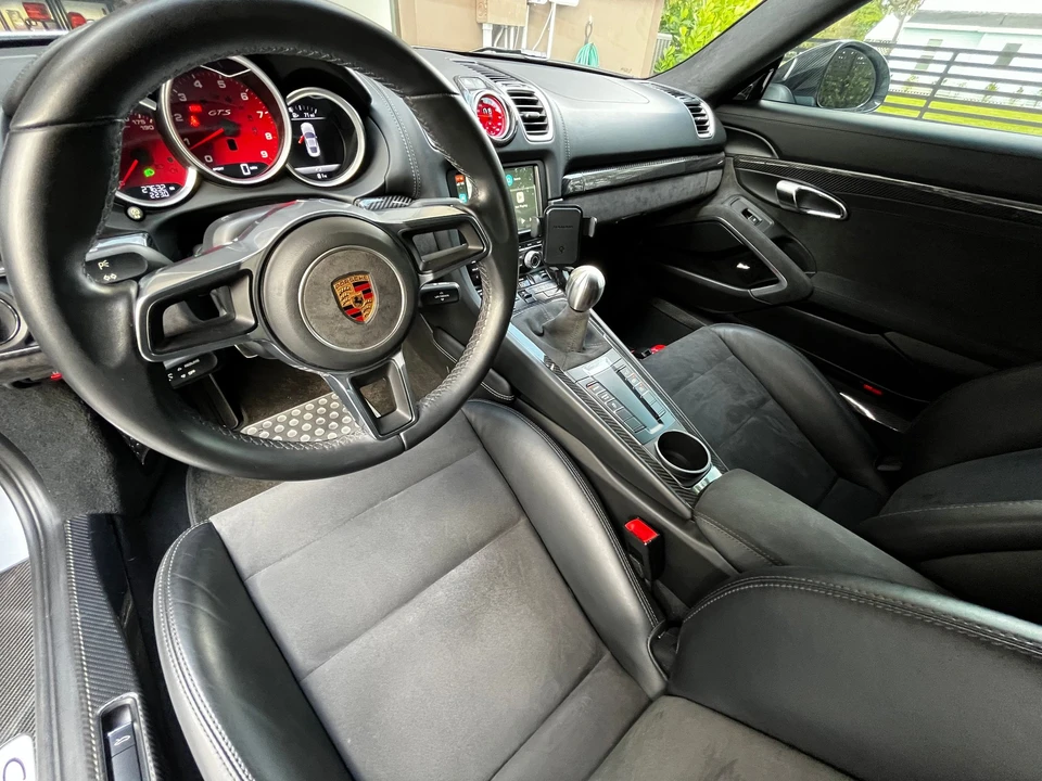 2015 Porsche 981 Cayman GTS - Image 11 of 11