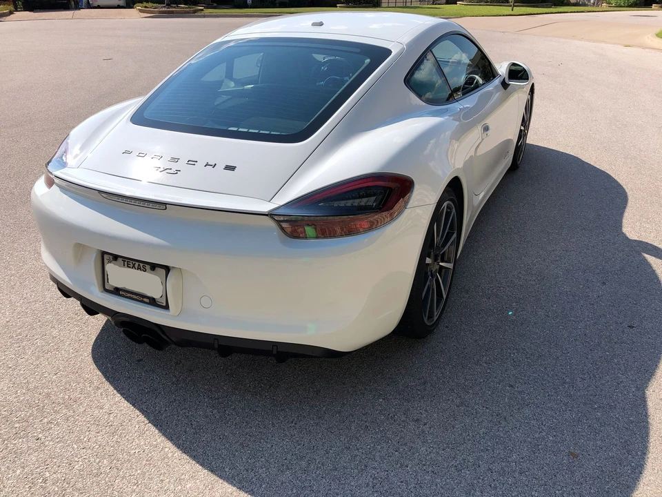 2015 Porsche 981 Cayman GTS - Image 6 of 19