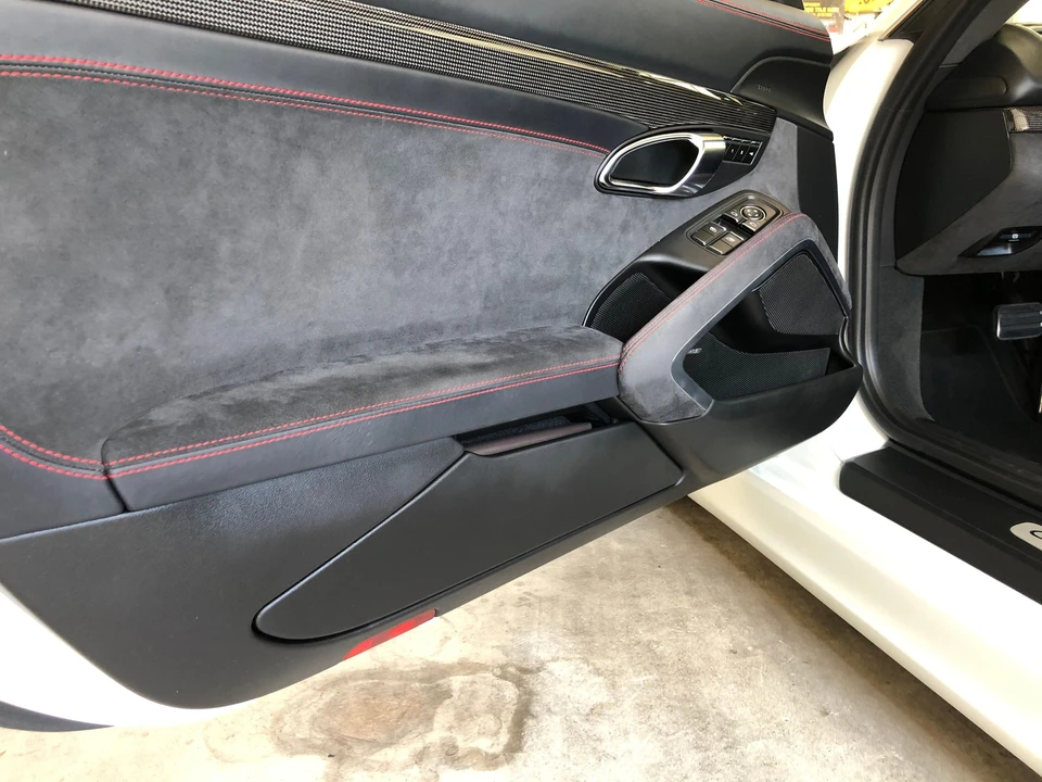 2015 Porsche 981 Cayman GTS - Image 14 of 19