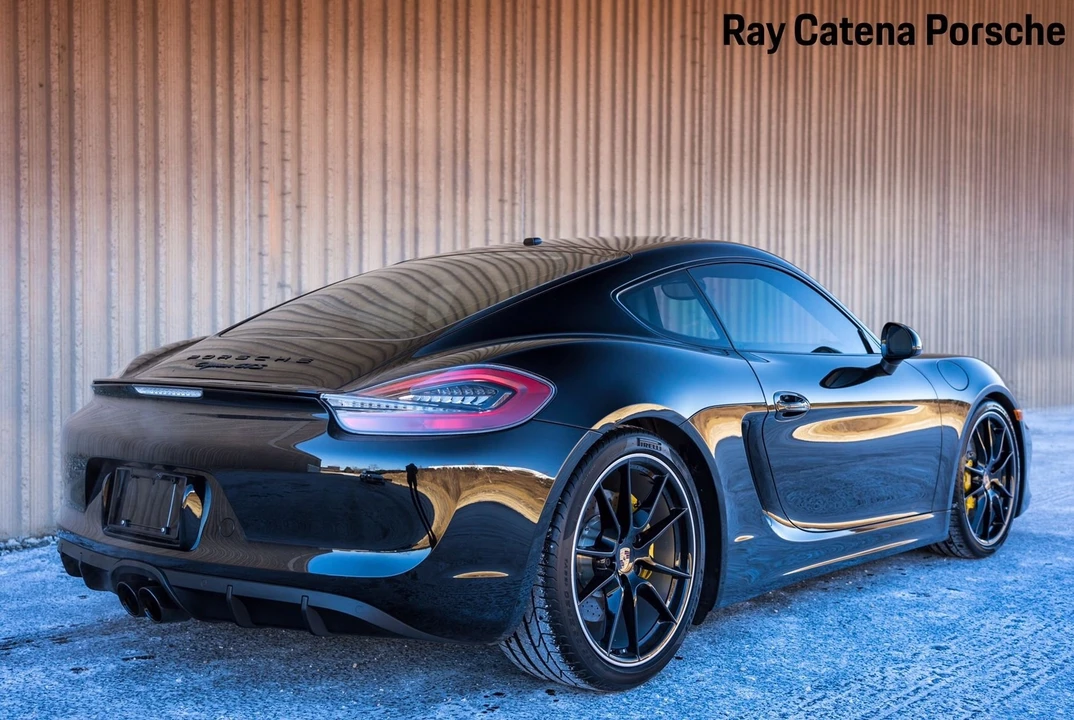 2015 Porsche 981 Cayman GTS - Image 4 of 15