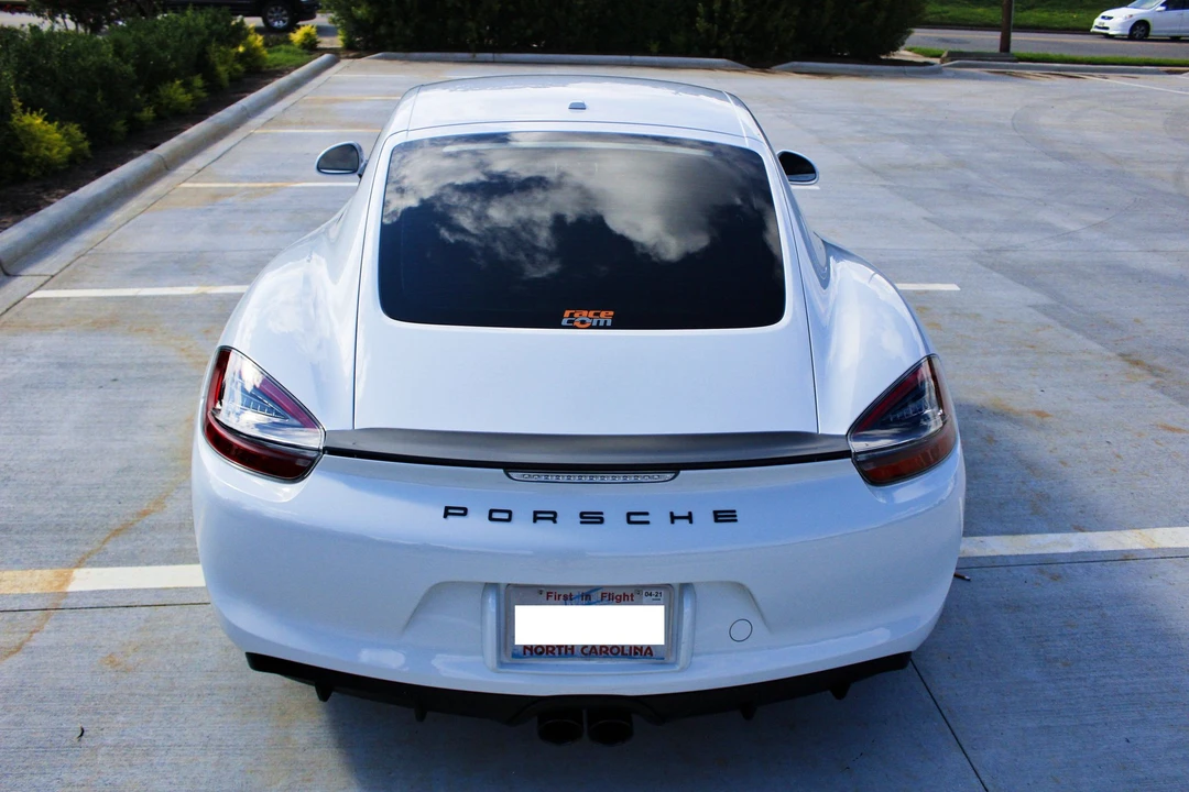 2015 Porsche 981 Cayman GTS - Image 12 of 14