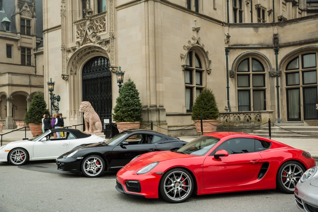 2015 Porsche 981 Cayman GTS - Image 11 of 13