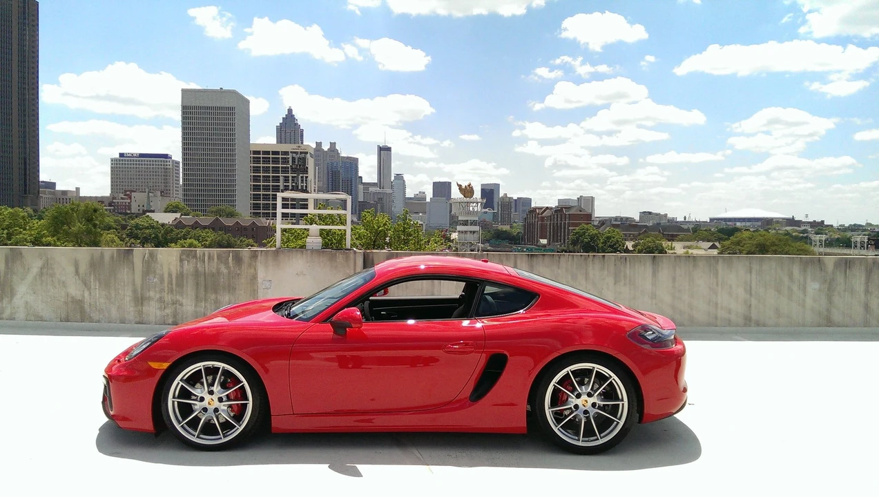 2015 Porsche 981 Cayman GTS - Image 12 of 13