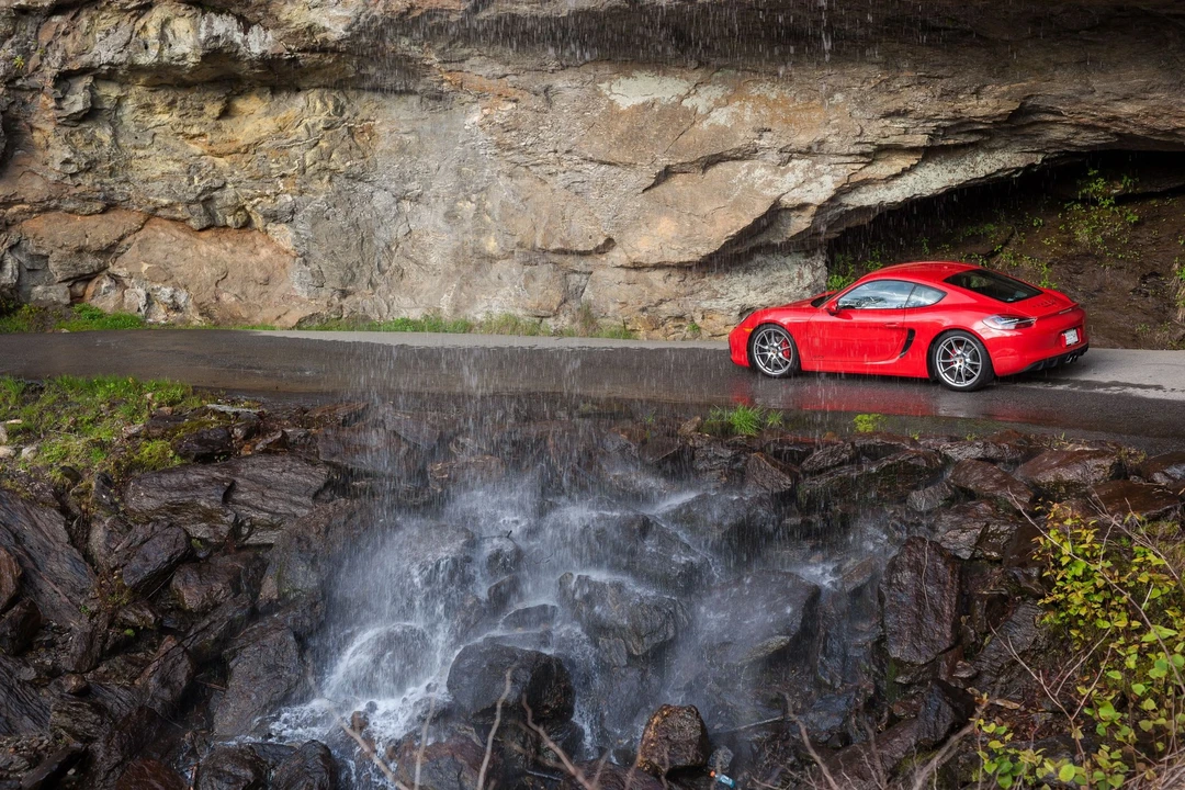 2015 Porsche 981 Cayman GTS - Image 13 of 13