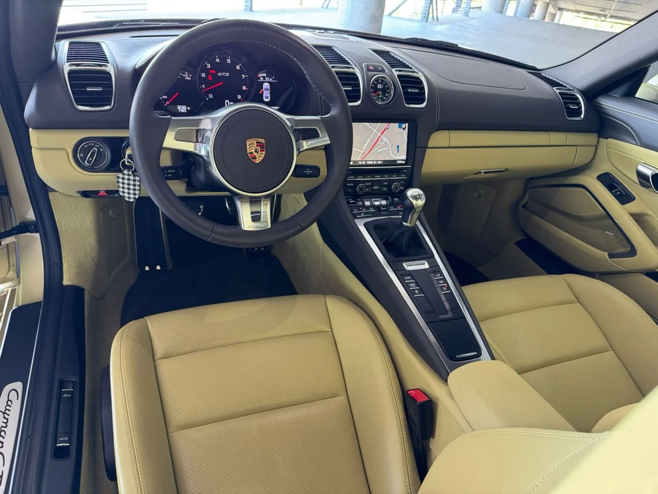 2015 Porsche 981 Cayman GTS - Image 12 of 31
