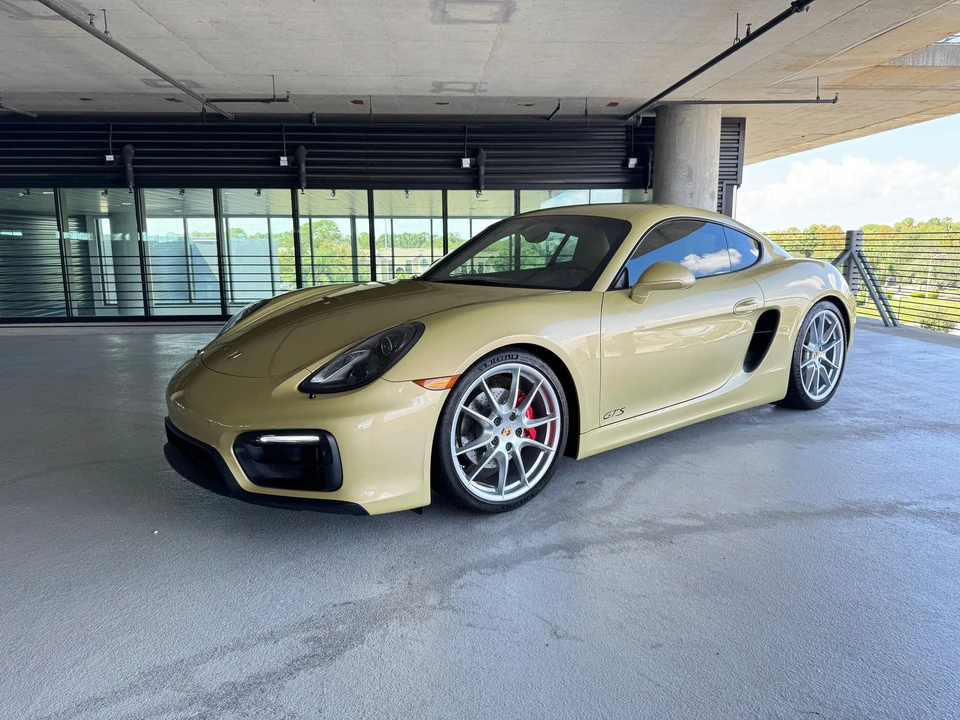 2015 Porsche 981 Cayman GTS - Image 20 of 31