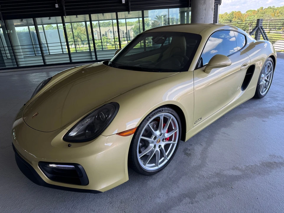 2015 Porsche 981 Cayman GTS - Image 3 of 31