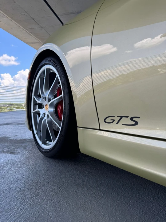 2015 Porsche 981 Cayman GTS - Image 15 of 31