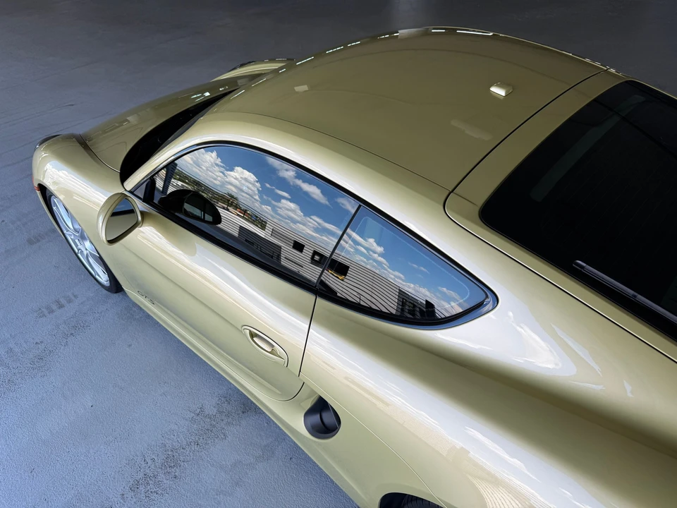 2015 Porsche 981 Cayman GTS - Image 22 of 31