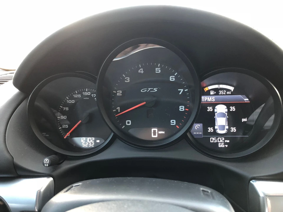 2015 Porsche 981 Cayman GTS - Image 15 of 27