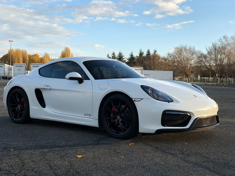 2015 Porsche 981 Cayman GTS - Image 2 of 27