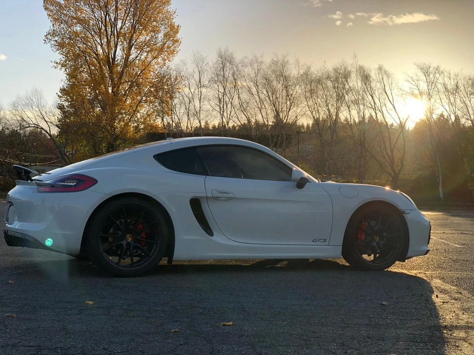 2015 Porsche 981 Cayman GTS - Image 4 of 27