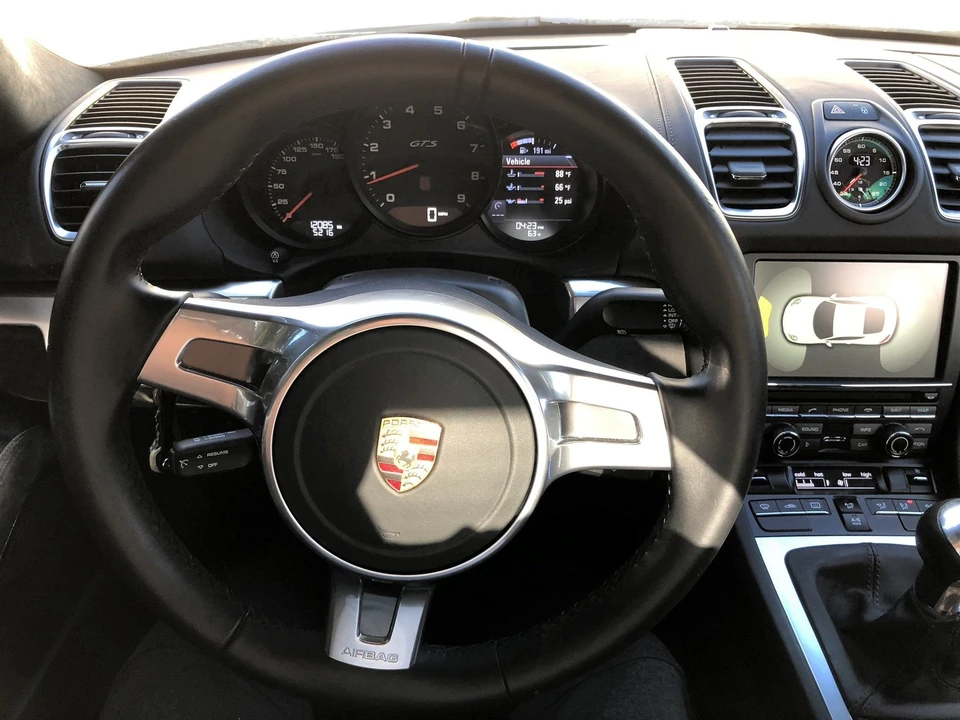 2015 Porsche 981 Cayman GTS - Image 10 of 27