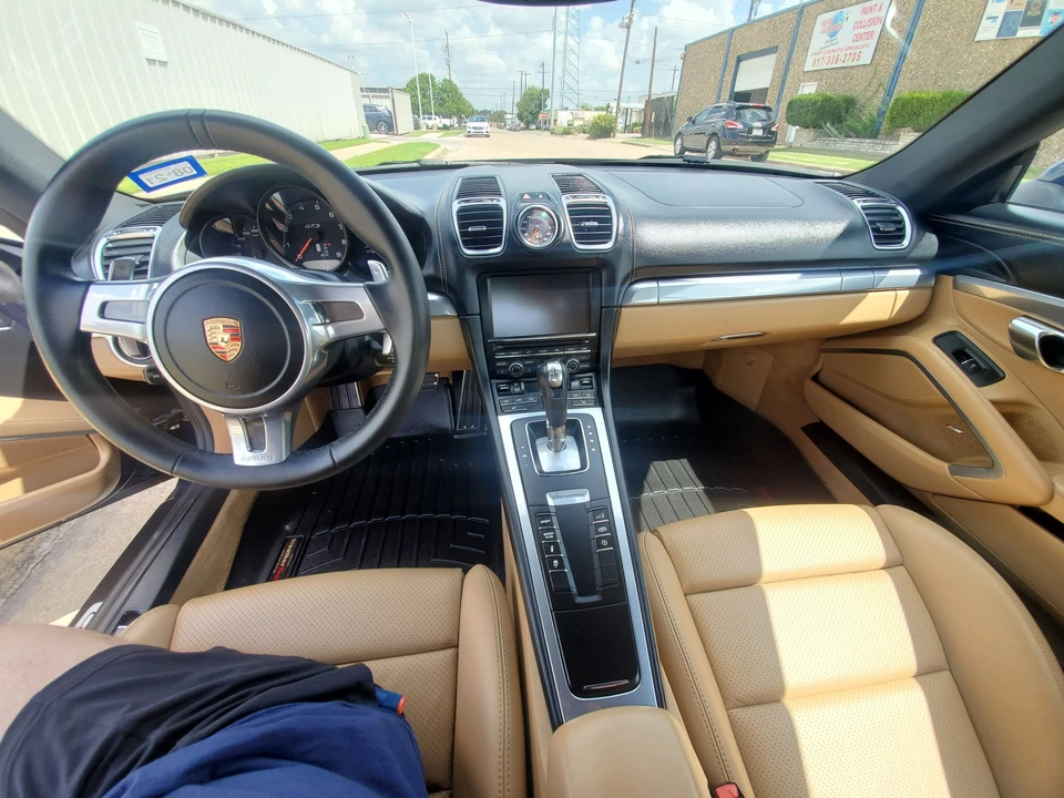2015 Porsche 981 Cayman GTS - Image 12 of 20