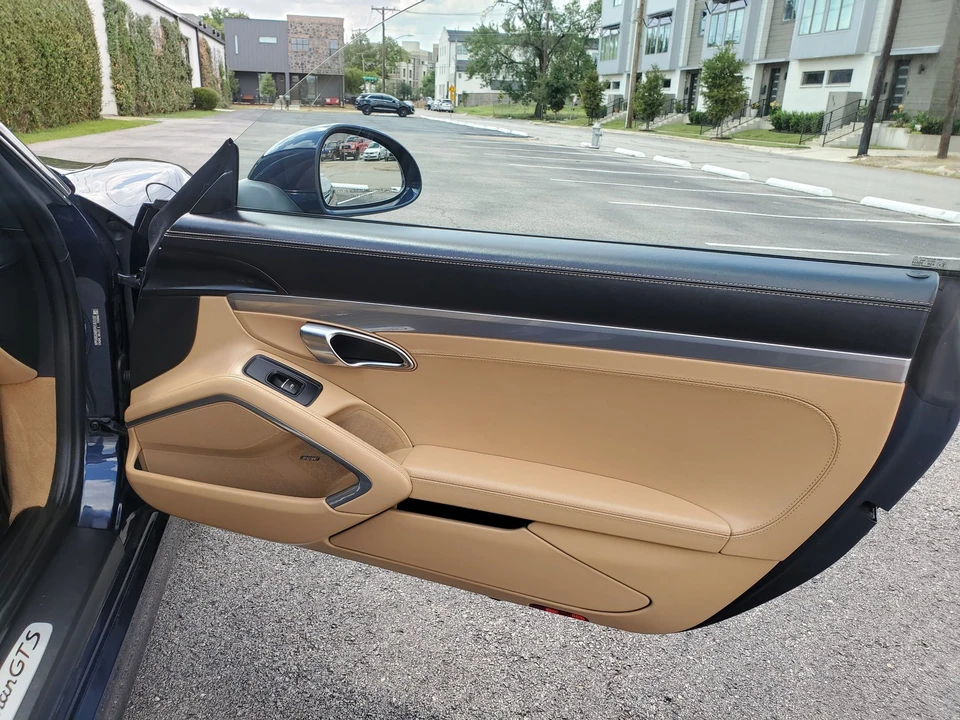 2015 Porsche 981 Cayman GTS - Image 15 of 20