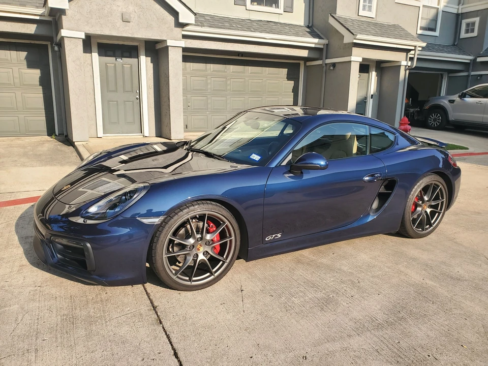 2015 Porsche 981 Cayman GTS - Image 2 of 20
