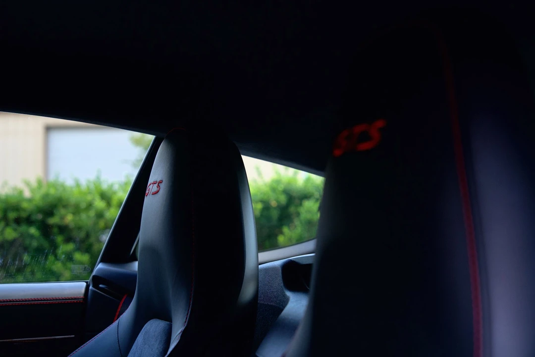 2015 Porsche 981 Cayman GTS - Image 19 of 21