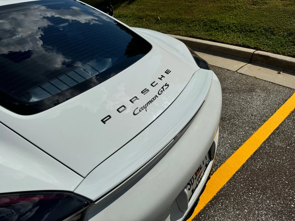 2015 Porsche 981 Cayman GTS - Image 17 of 24